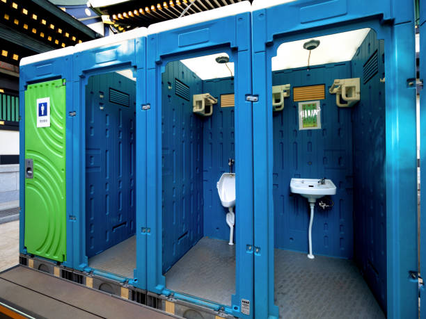 Best Luxury portable toilet rental  in Anaheim, CA